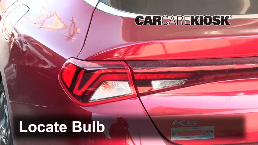 2021 Kia K5 EX 1.6L 4 Cyl. Turbo Éclairage Feu clignotant arrière (remplacer l'ampoule)